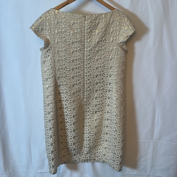 Moschino Cream with Gold shift dress - Picture 3 of 6